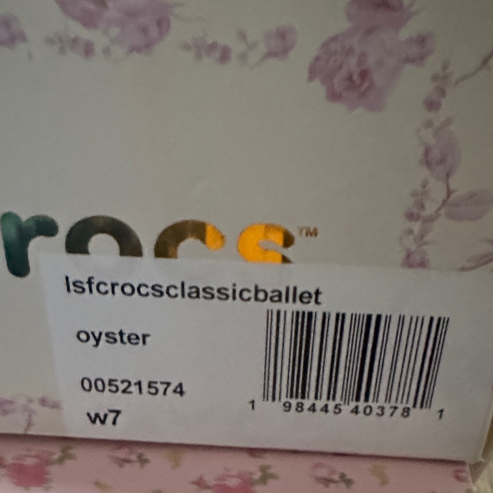 NWT LOVE SHACK FANCY CROCS - Picture 3 of 3